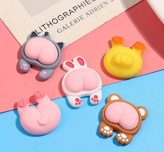Cute Animal Butt Fridge Magnet – Resin Cartoon Decor for Kitchen & Photo Wall